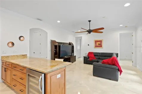 4117 W Santiago Street Tampa FL 33629