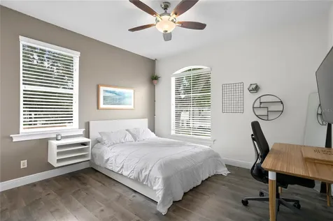 4117 W Santiago Street Tampa FL 33629