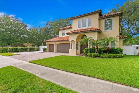 4117 W Santiago Street Tampa FL 33629
