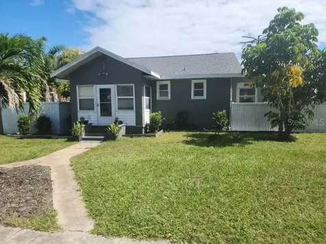 2925 13th Street N St Petersburg FL 33704