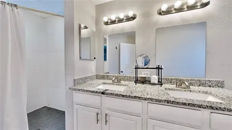 24425 Breezy Oak Court Lutz FL 33559