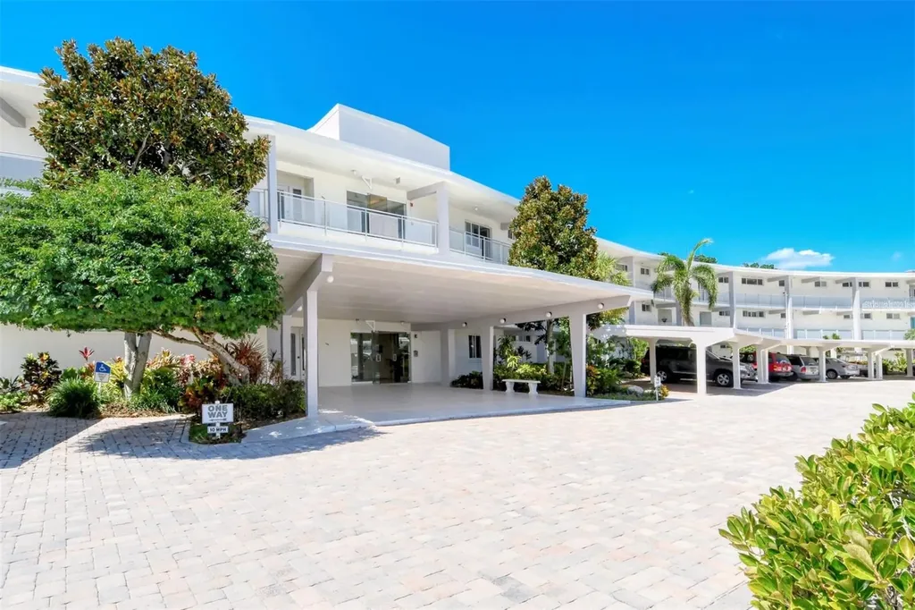 100 Sands Point Road Longboat Key FL 34228