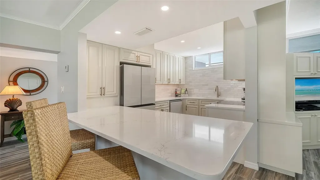 100 Sands Point Road Longboat Key FL 34228