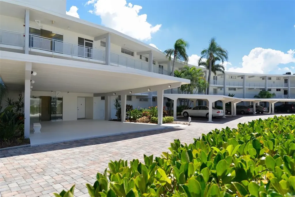 100 Sands Point Road Longboat Key FL 34228