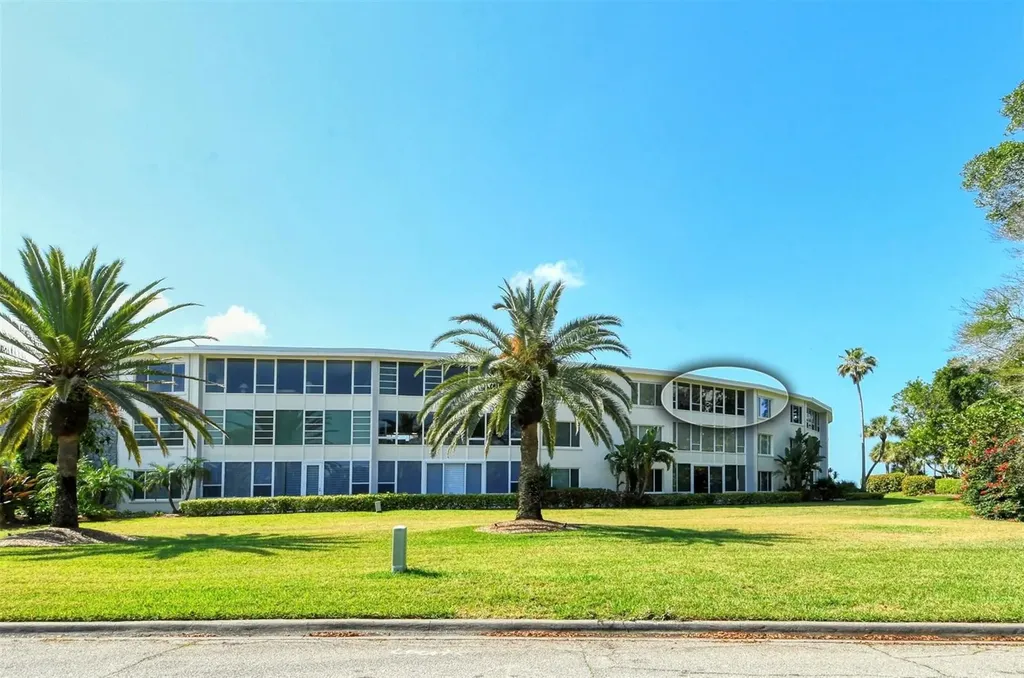 100 Sands Point Road Longboat Key FL 34228