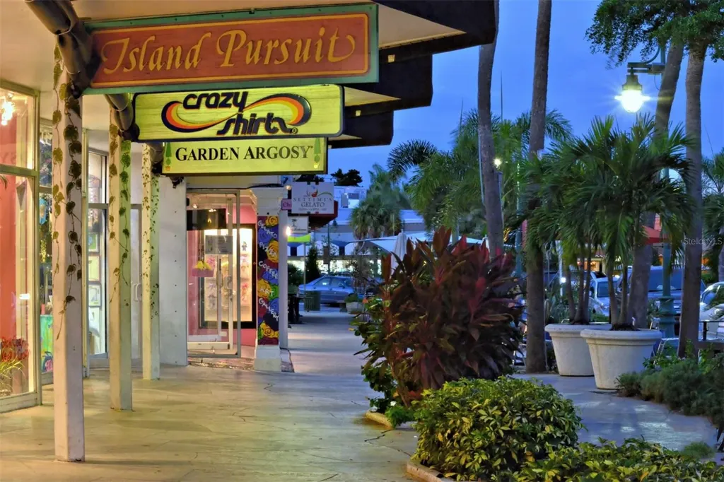 100 Sands Point Road Longboat Key FL 34228