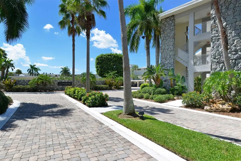 100 Sands Point Road Longboat Key FL 34228