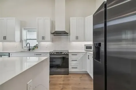 6506 29th Street N St Petersburg FL 33702