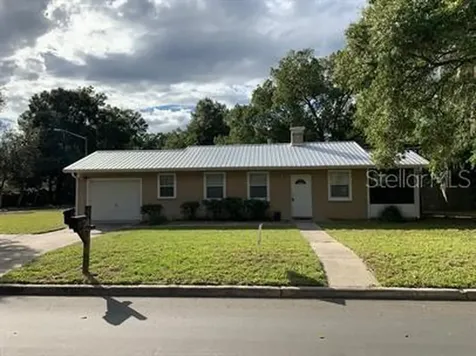 2120 NW 10th Street Gainesville FL 32609