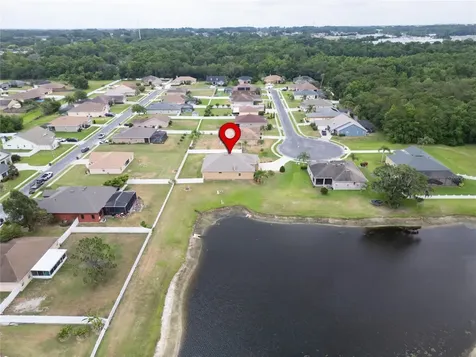 2812 Blackwater Creek Drive Lakeland FL 33810