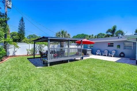 5635 24th Avenue N St Petersburg FL 33710