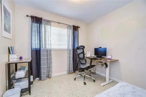 5635 24th Avenue N St Petersburg FL 33710