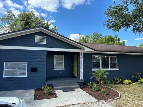 567 Avenue G SE Winter Haven FL 33880
