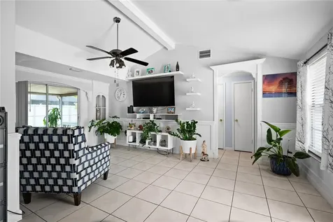 10116 Enchanted Oaks Court Tampa FL 33615