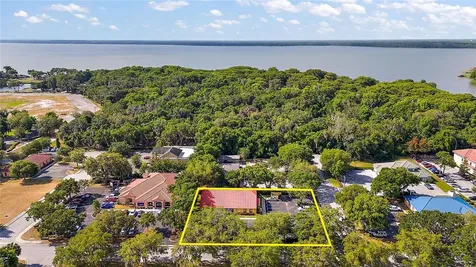 700 Doctors Court Leesburg FL 34748
