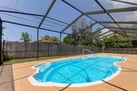 5880 42nd Way N St Petersburg FL 33714