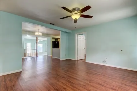 5880 42nd Way N St Petersburg FL 33714