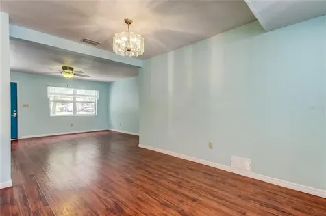5880 42nd Way N St Petersburg FL 33714