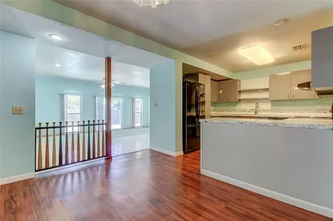 5880 42nd Way N St Petersburg FL 33714