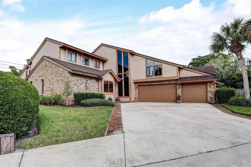 2 Villa Court Safety Harbor FL 34695