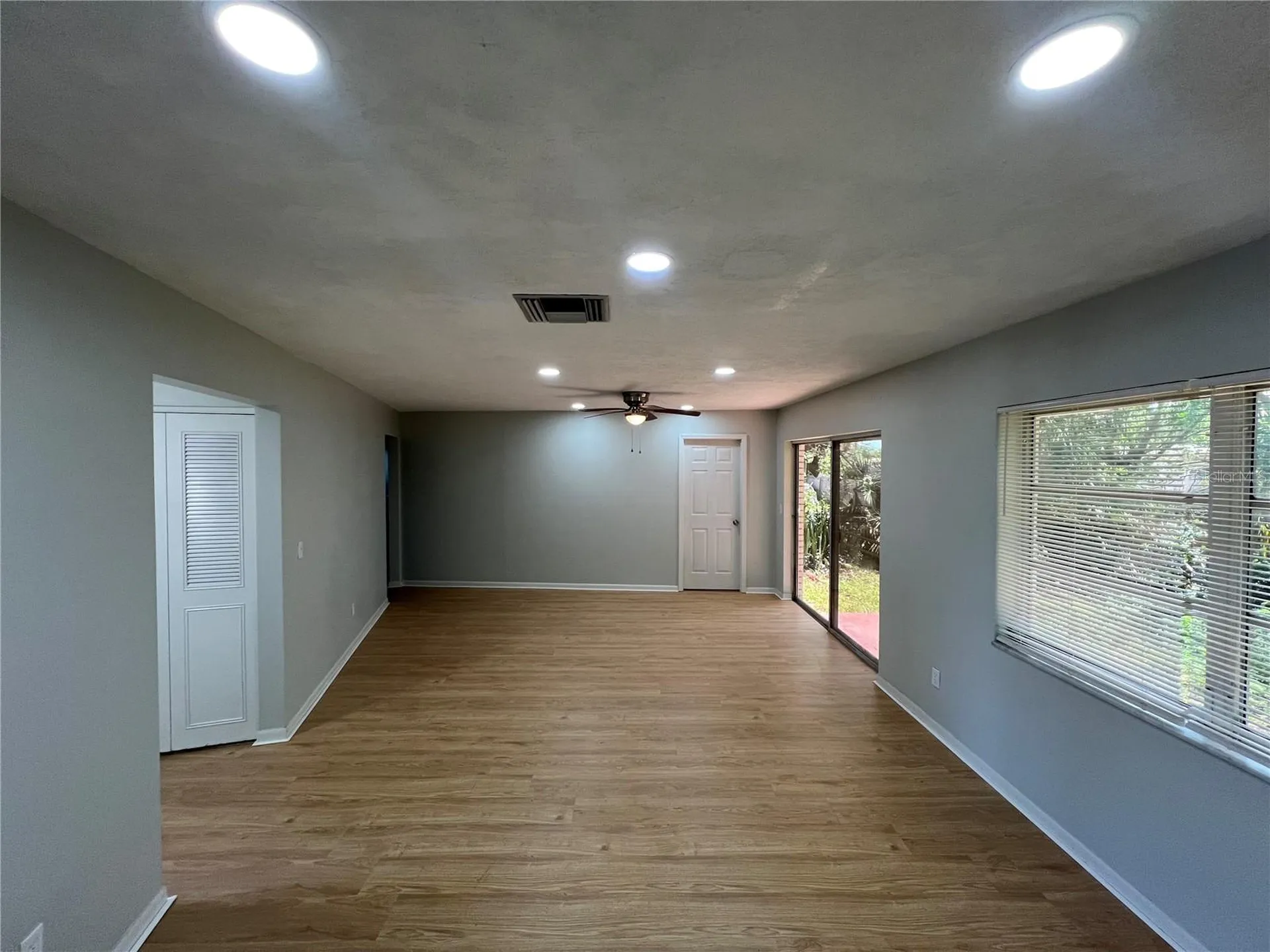 2308 Lake Helen Osteen Road Deltona FL 32738
