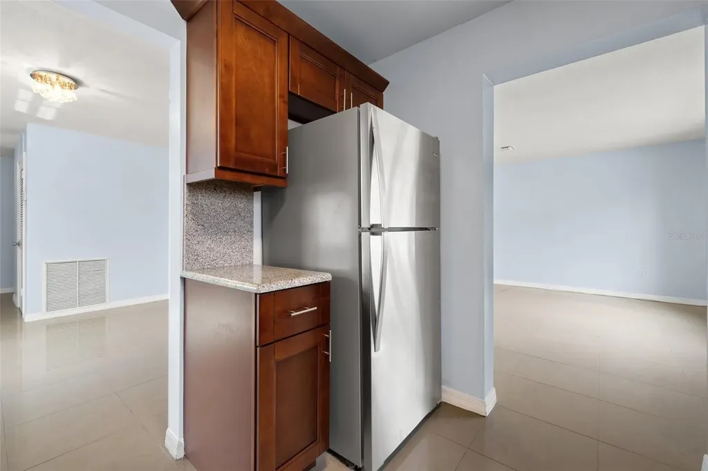 5660 80th Street N St Petersburg FL 33709