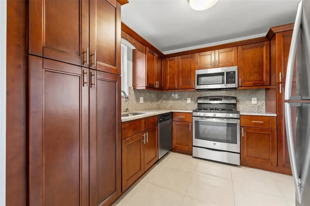 5660 80th Street N St Petersburg FL 33709