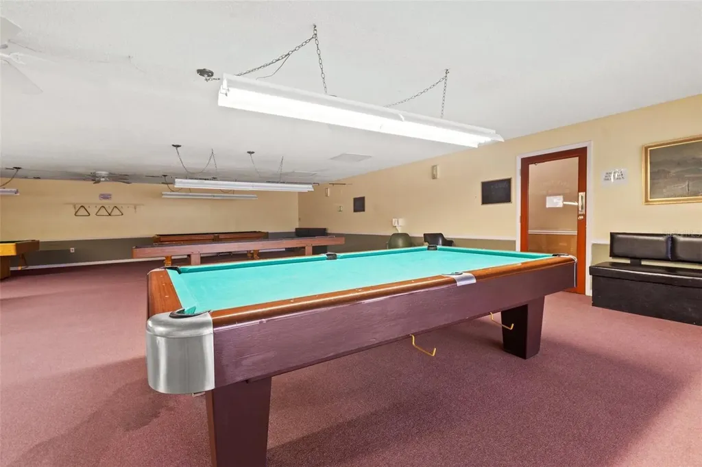 5660 80th Street N St Petersburg FL 33709
