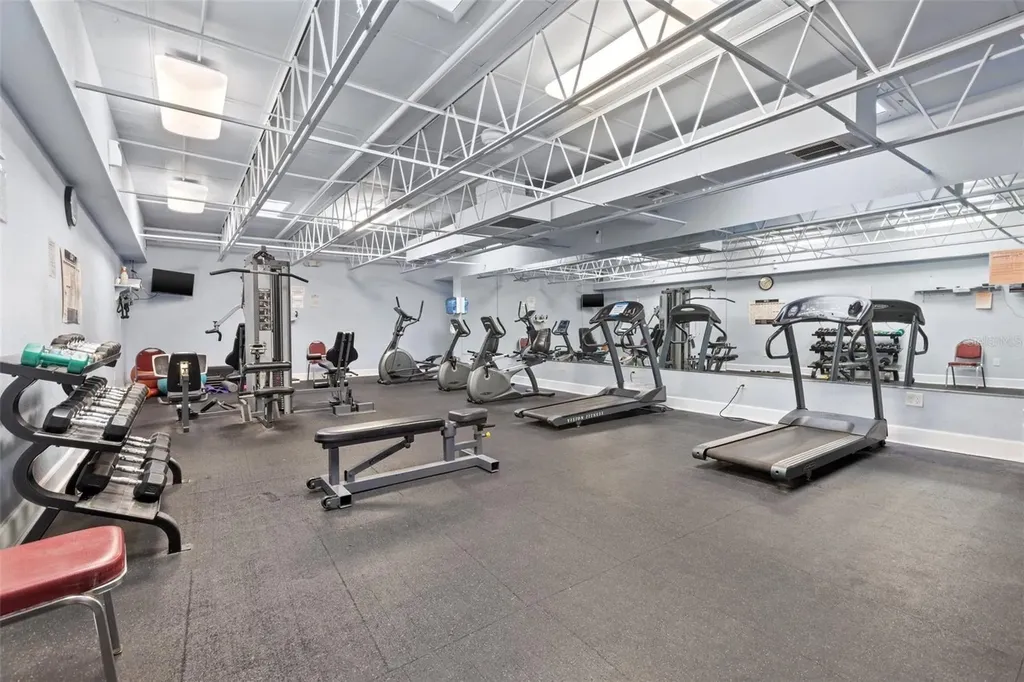 5660 80th Street N St Petersburg FL 33709