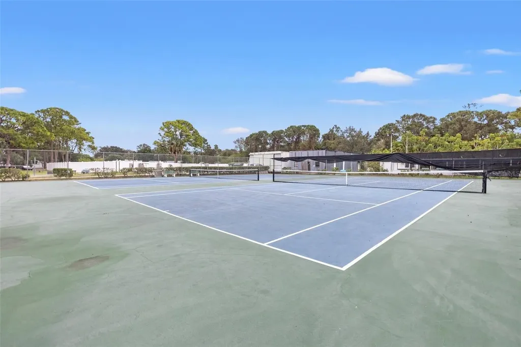 5660 80th Street N St Petersburg FL 33709
