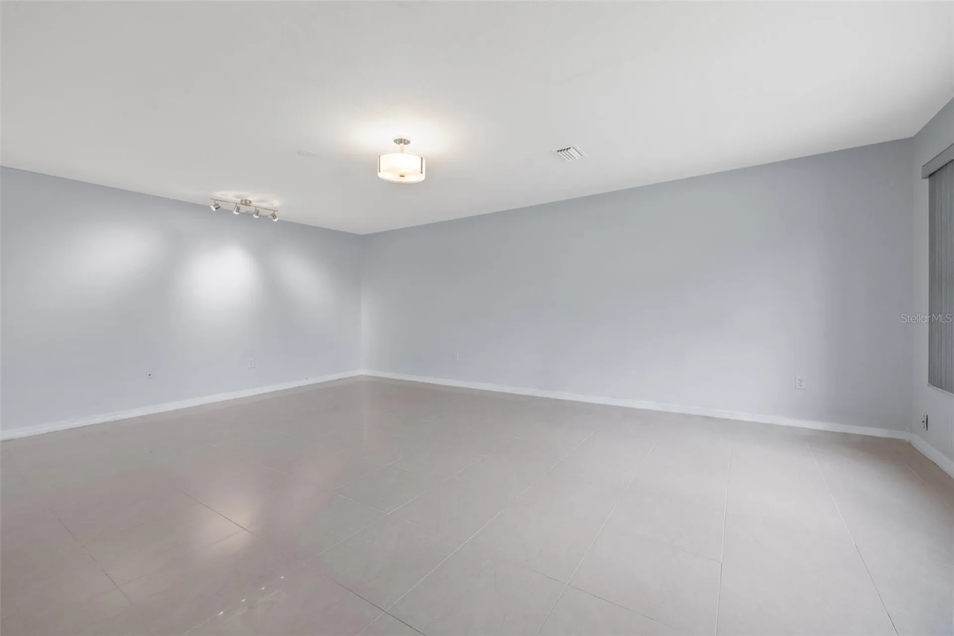 5660 80th Street N St Petersburg FL 33709