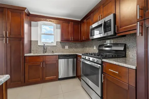 5660 80th Street N St Petersburg FL 33709
