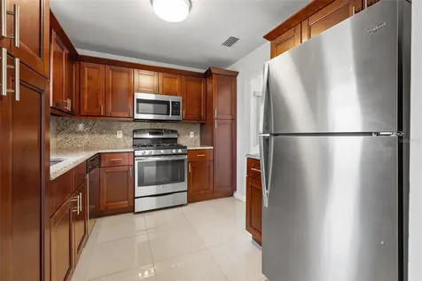 5660 80th Street N St Petersburg FL 33709