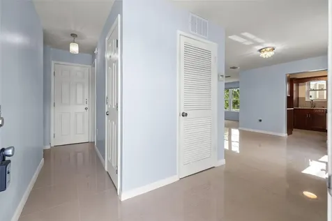 5660 80th Street N St Petersburg FL 33709