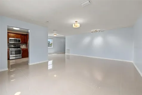 5660 80th Street N St Petersburg FL 33709