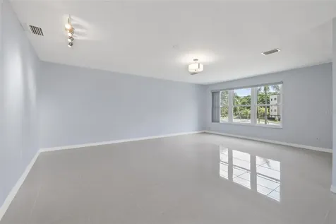 5660 80th Street N St Petersburg FL 33709