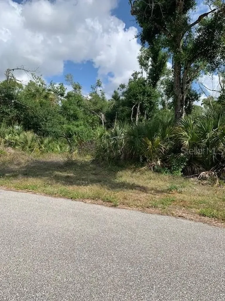18172 Harkins Avenue Port Charlotte FL 33954