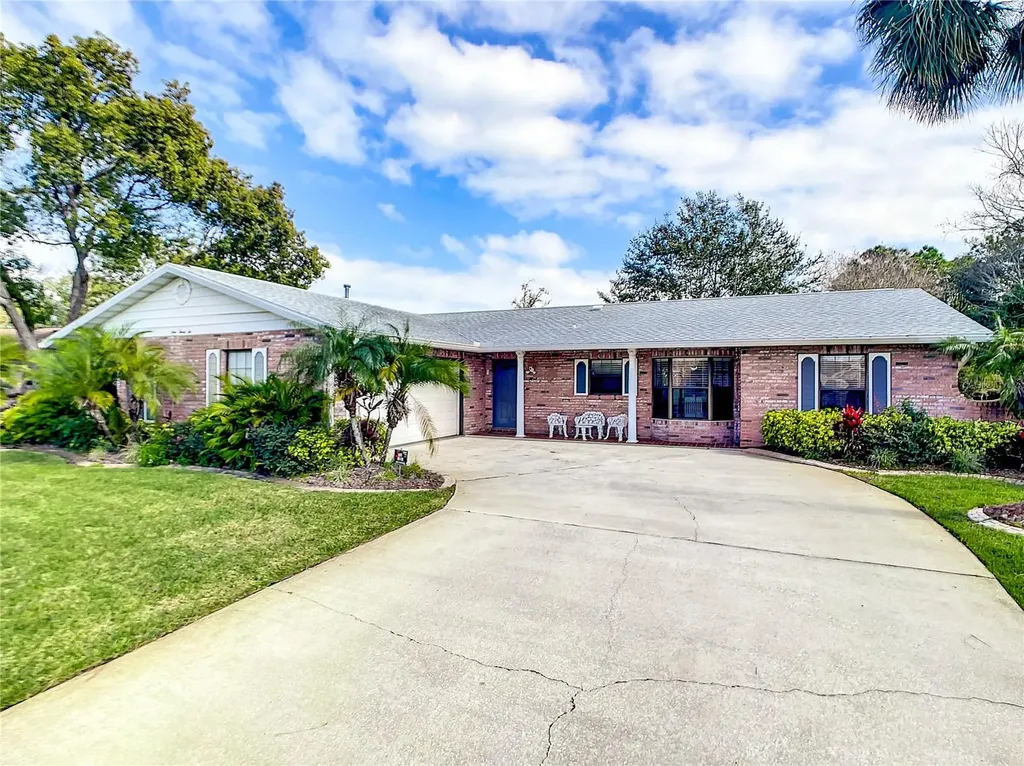 132 Quaker Ridge Drive Daytona Beach FL 32119