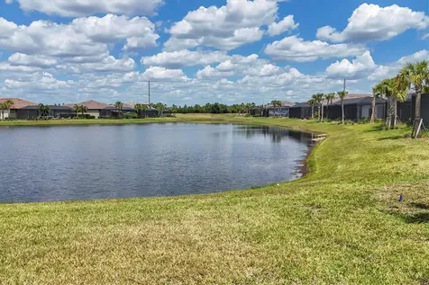 7331 Summerland Cove Bradenton FL 34202