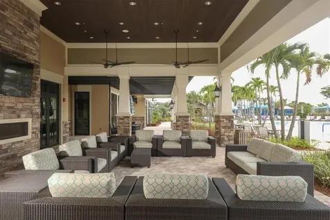 7331 Summerland Cove Bradenton FL 34202