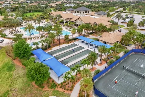 7331 Summerland Cove Bradenton FL 34202