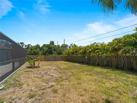 1000 Iowa Avenue Englewood FL 34223