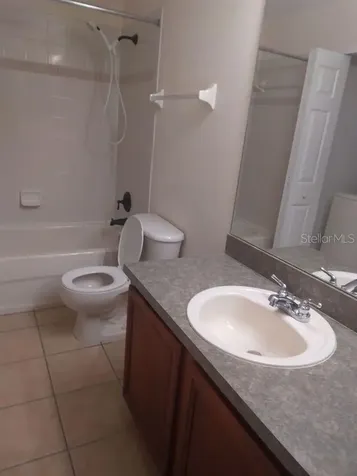 225 Draw Bridge Lane Valrico FL 33594