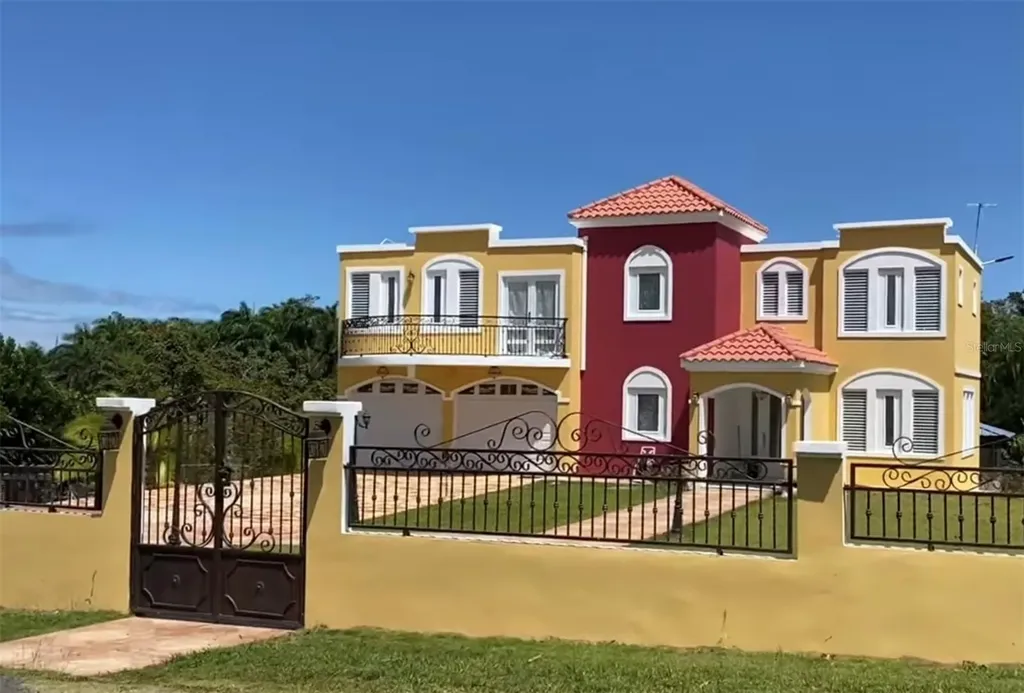 Camino Los Nieves Los Nieves 447 Int Isabela PR 00662