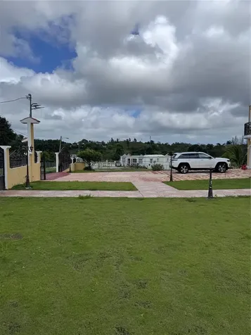 Camino Los Nieves Los Nieves 447 Int Isabela PR 00662
