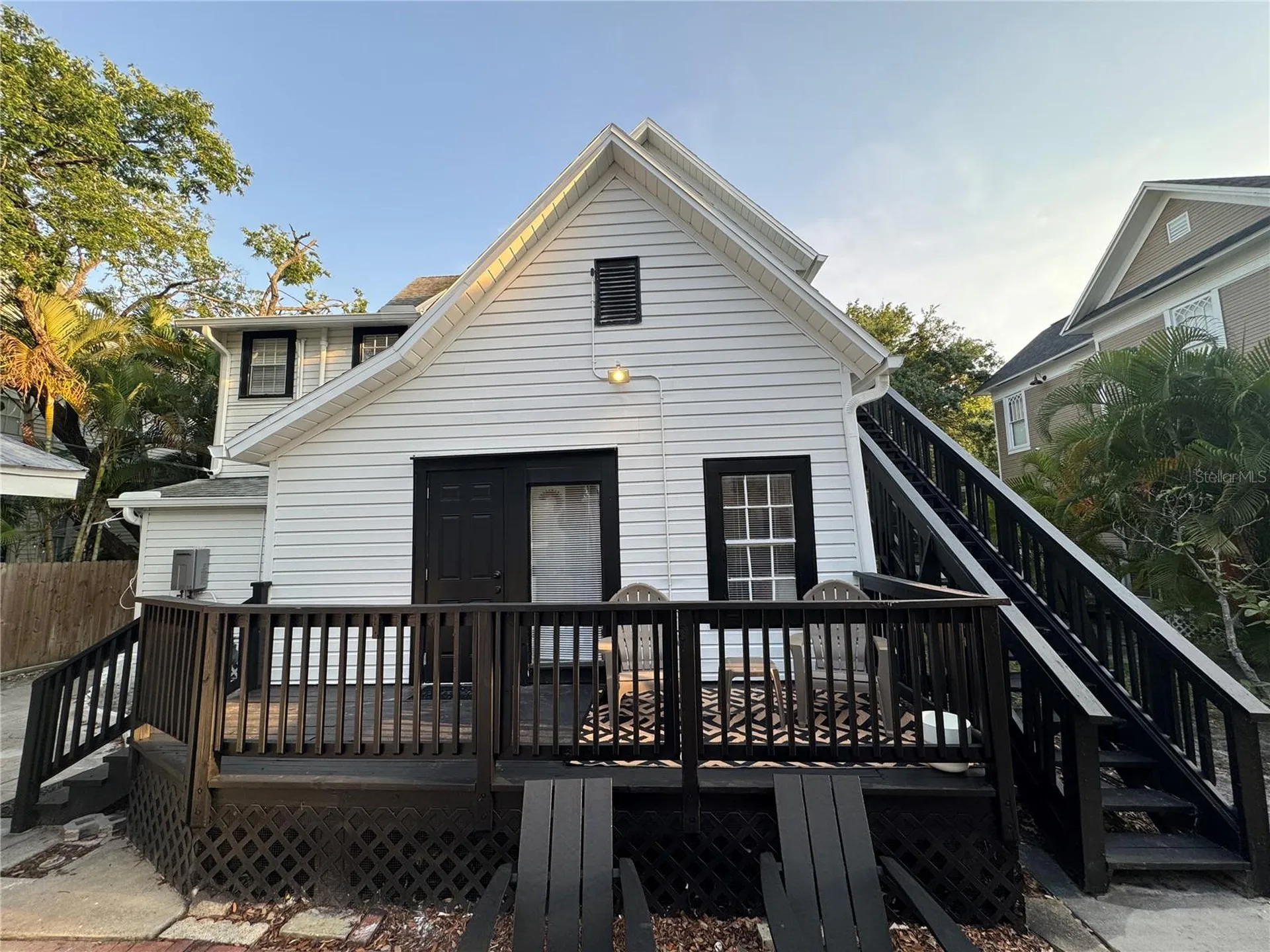 609 W Azeele Street Tampa FL 33606