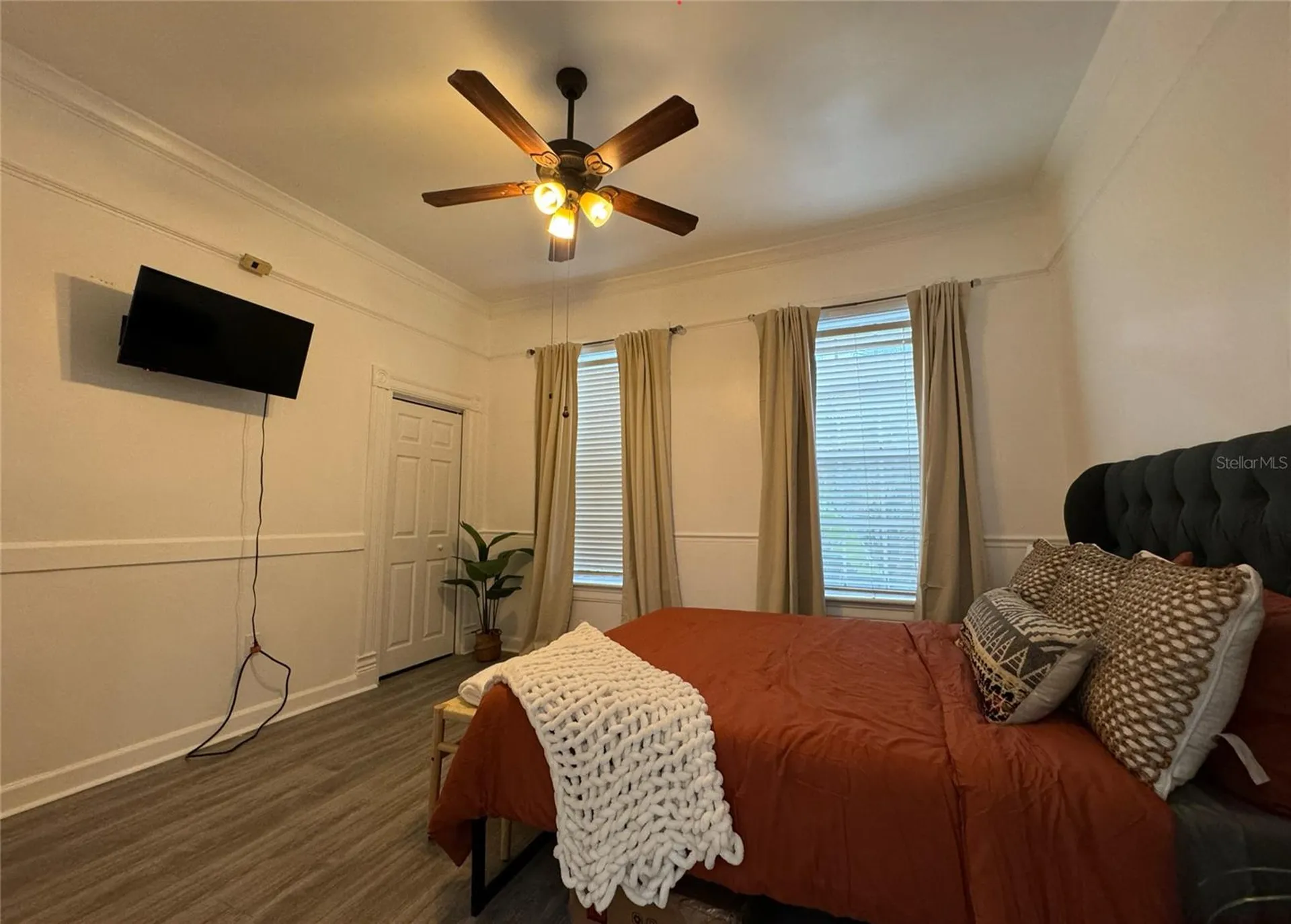 609 W Azeele Street Tampa FL 33606