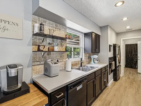 9273 Bay Drive Spring Hill FL 34608