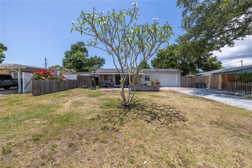 9690 Park Lake Drive N Pinellas Park FL 33782