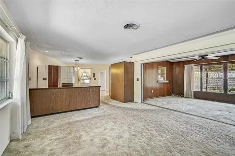 2430 Sunnyside Lane Sarasota FL 34239